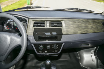 T3 2025 1.5L 102 ̥ 2.7׵΢ͼƬ