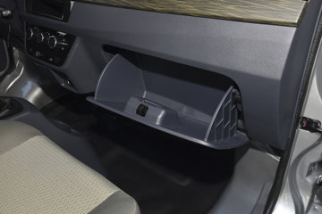 T3 2025 1.5L 102 ̥ 2.51˫΢ͼƬ