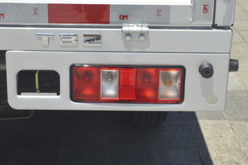 T3 2025 1.5L 102 ̥ 2.51˫΢ͼƬ