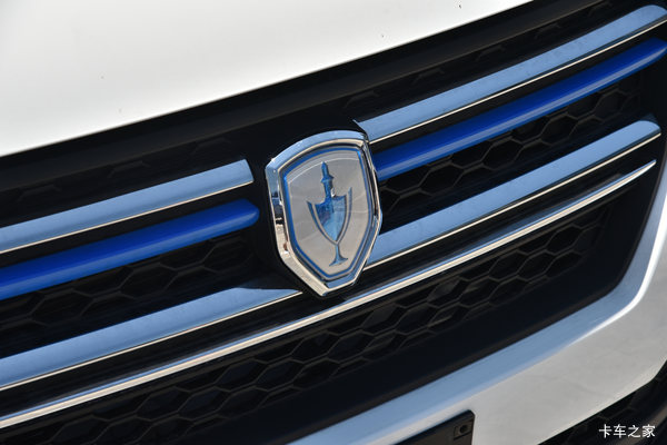 优惠0.3万 大理白族自治州新海狮EV电动封闭厢货火热促销中