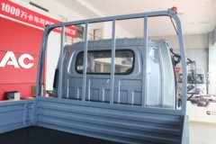 江淮 帅铃EV5 4.5T 4.22米单排纯电动栏板轻卡81.14kWh