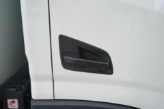 宇通轻卡T6 4X2 4.08米单排纯电动冷藏车 127.51kWh