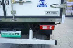 宇通轻卡T6 4X2 4.08米单排纯电动冷藏车 127.51kWh