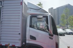 宇通轻卡T6 气刹 4.2米单排纯电动厢式轻卡 深澜155.332kWh