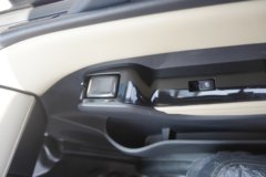 宇通轻卡T6 气刹 4.2米单排纯电动厢式轻卡 深澜155.332kWh