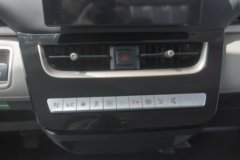 宇通轻卡T6 气刹 4.2米单排纯电动厢式轻卡 深澜155.332kWh