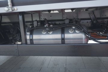 ��ͨ�ῨT6 ��ɲ 4.2�׵��Ŵ��綯��ʽ�Ῠ ����155.332kWhͼƬ