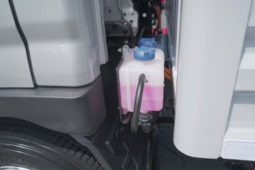 ��ͨ�ῨT6 ��ɲ 4.2�׵��Ŵ��綯��ʽ�Ῠ ����155.332kWhͼƬ