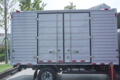 宇通轻卡T6 气刹 4.2米单排纯电动厢式轻卡 深澜155.332kWh