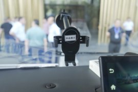 T6&nbsp;电动载货车驾驶室图片