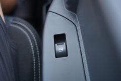 东风 凯普特星云K6-S 2.0L 127马力 CNG 4.17米单排栏板轻卡