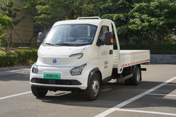 飞碟U9 液刹 3.705米单排纯电动栏板微卡 中创新航56.67kWh