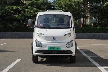 �ɵ�U9 Һɲ 3.805�׵��Ŵ��綯����΢�� �д��º�56.67kWhͼƬ