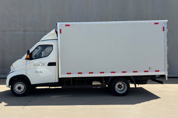 �ɵ�U9 Һɲ 3.88�׵��Ŵ��綯��ʽ΢�� �д��º�56.67kWhͼƬ