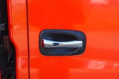 东风福瑞卡F6 3L柴油 170马力 4X2 8档 4.1米单排自卸车