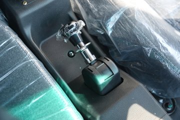 ���縣��R5 2.4L���� 155���� ��ʿ��8�� 3.1�׵�����ж��ͼƬ