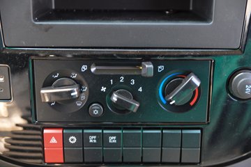 ���縣��R5 2.4L���� 155���� ��ʿ��8�� 3.1�׵�����ж��ͼƬ