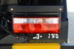 东风福瑞卡R5 2.4L柴油 155马力 法士特8档 3.1米单排自卸车