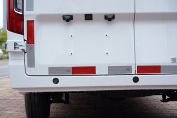 ���� �����V5 2025�� 1.6L���� 122���� 2�� ��ջ���ͼƬ