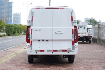 ���� �����V5 2025�� 1.6L���� 122���� 2�� ��ջ���ͼƬ