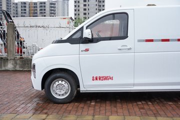 ���� �����V5 2025�� 1.6L���� 122���� 2�� ��ջ���ͼƬ