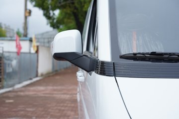 ���� �����V5 2025�� 1.6L���� 122���� 2�� ��ջ���ͼƬ