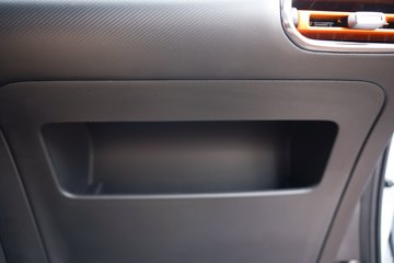 ���� �����V5 2025�� 1.6L���� 122���� 2�� ��ջ���ͼƬ