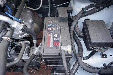 ���� �����V5 2025�� 1.6L���� 122���� 2�� ��ջ���ͼƬ