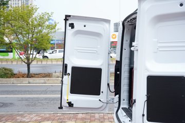 ���� �����V5 2025�� 1.6L���� 122���� 2�� ��ջ���ͼƬ