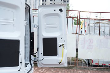 ���� �����V5 2025�� 1.6L���� 122���� 2�� ��ջ���ͼƬ