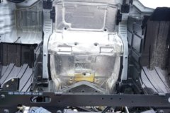 东风天锦KR PLUS 2025款 330马力 4X2 AMT自动档 8米冷藏车