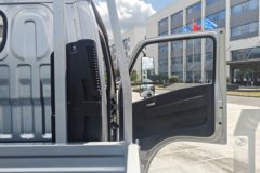 跃进 福星 福星S100 2L 122马力 CNG 4.2米单排栏板小卡