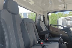 跃进超越H500 2.7L CNG 190马力 万里扬6档 单排底盘轻卡 跃进超越H500 2.7L CNG 190马力 万里扬6档 单排底盘轻卡