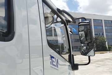 Ծ�� ����T1 Һɲ 3.15��˫�Ŵ��綯�����Ῠ ����ʱ��100.46kWhͼƬ