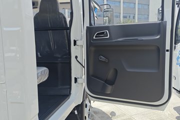 Ծ�� ����T1 Һɲ 3.15��˫�Ŵ��綯�����Ῠ ����ʱ��100.46kWhͼƬ