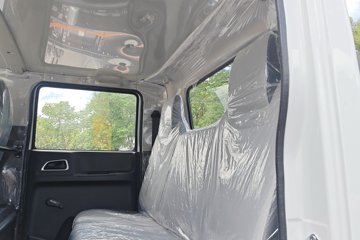 Ծ�� ����T1 Һɲ 3.15��˫�Ŵ��綯�����Ῠ ����ʱ��100.46kWhͼƬ