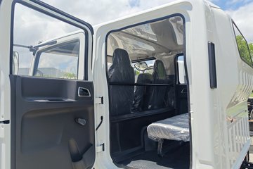 Ծ�� ����T1 Һɲ 3.15��˫�Ŵ��綯�����Ῠ ����ʱ��100.46kWhͼƬ