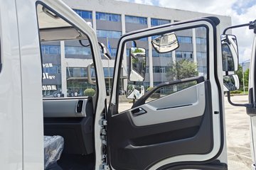 Ծ�� ����T1 Һɲ 3.15��˫�Ŵ��綯�����Ῠ ����ʱ��100.46kWhͼƬ