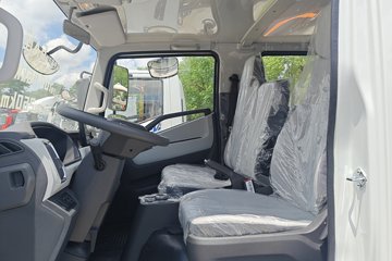 Ծ�� ����T1 Һɲ 3.15��˫�Ŵ��綯�����Ῠ ����ʱ��100.46kWhͼƬ