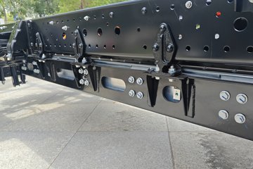 Ծ�� ����T1 Һɲ 3.15��˫�Ŵ��綯�����Ῠ ����ʱ��100.46kWhͼƬ