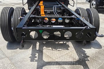 Ծ�� ����T1 Һɲ 3.15��˫�Ŵ��綯�����Ῠ ����ʱ��100.46kWhͼƬ