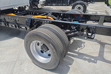 Ծ�� ����T1 Һɲ 3.15��˫�Ŵ��綯�����Ῠ ����ʱ��100.46kWhͼƬ