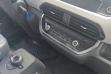 Ծ������T1 ��װ�� 4.17�׵��Ŵ��綯��ʽ�Ῠ ����ʱ��140.41kWhͼƬ