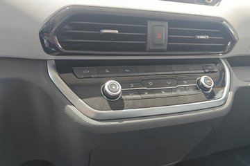 Ծ������T1 ��װ�� 4.17�׵��Ŵ��綯��ʽ�Ῠ ����ʱ��140.41kWhͼƬ