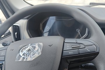 Ծ������T1 ��װ�� 4.17�׵��Ŵ��綯��ʽ�Ῠ ����ʱ��140.41kWhͼƬ