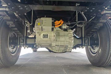 Ծ������T1 ��װ�� 4.17�׵��Ŵ��綯��ʽ�Ῠ ����ʱ��140.41kWhͼƬ