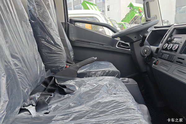 购大拿T2电动载货车 享高达3万优惠