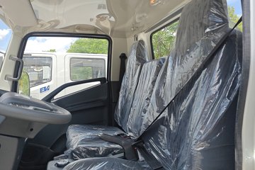 Ծ�� ����T2 Һɲ 4.17�׵��Ŵ��綯��ʽ�Ῠ ����ʱ��70.59kWhͼƬ