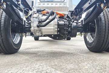 Ծ�� ����T2 Һɲ 4.17�׵��Ŵ��綯��ʽ�Ῠ ����ʱ��70.59kWhͼƬ