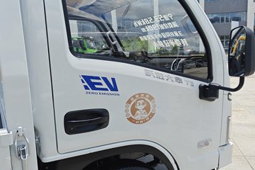 Ծ�� ����T3 Һɲ 3.805�׵��Ŵ��綯�����Ῠ ����ʱ��53.58kWhͼƬ
